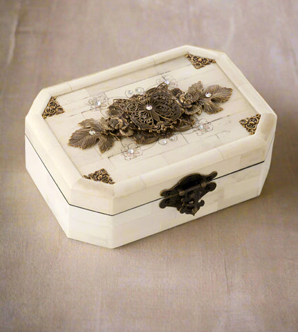 Butterfly Bone Keepsake Hinged Box