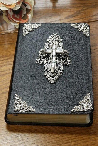 NIV Baguette Crystal Cross with Silver Cross Jeweled Bible Black