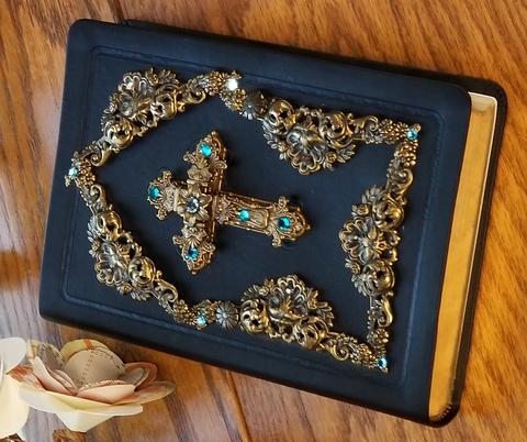 NASB Lake Blue Stone Jeweled Black Compact Bible